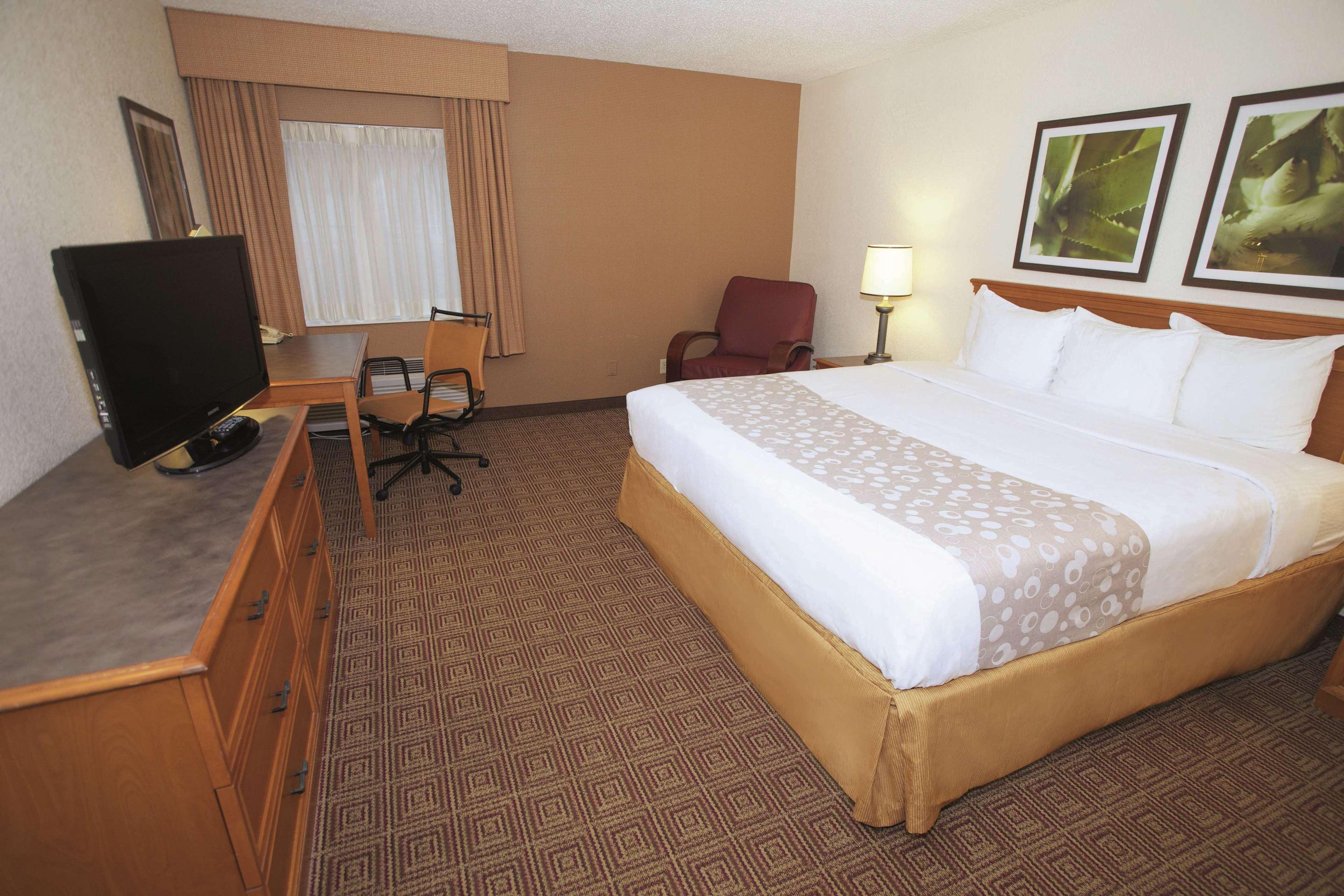 Americinn By Wyndham Glendale Milwaukee Whitefish Bay Exterior foto