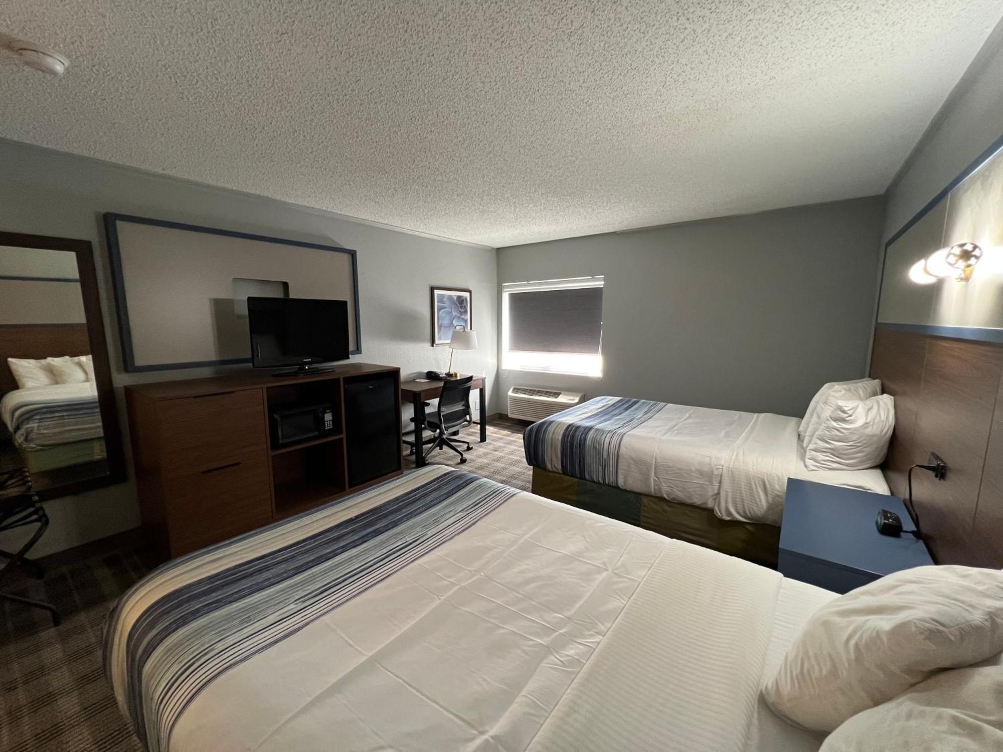 Americinn By Wyndham Glendale Milwaukee Whitefish Bay Exterior foto